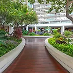 Ilikai Tower 1934 Lagoon View 2Br