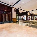 Ilikai Tower 1934 Lagoon View 2Br