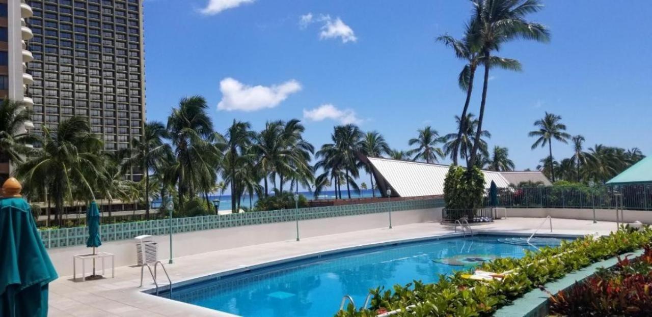 Apartment Ilikai Tower 1934 Lagoon View 2br